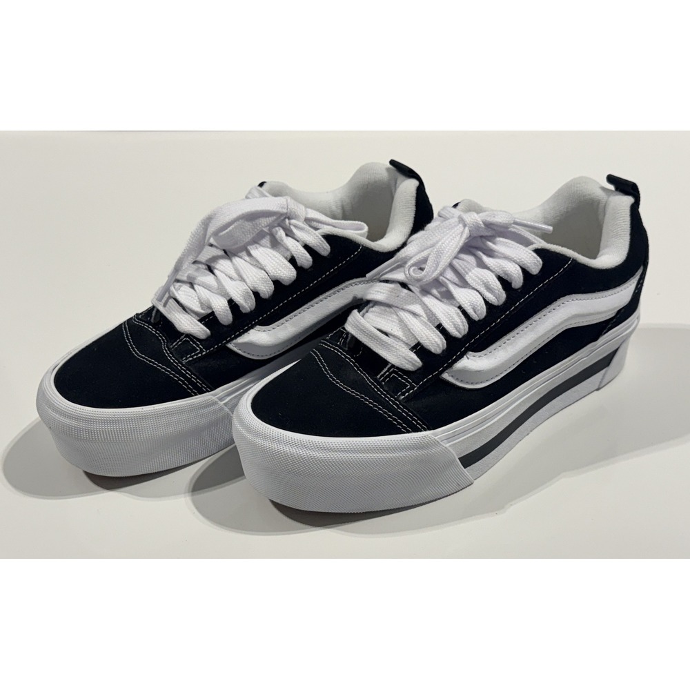 VANS Knu Stack - Women's Sneakers -Black White Platform Chunky Suede - 8.5 - NEW